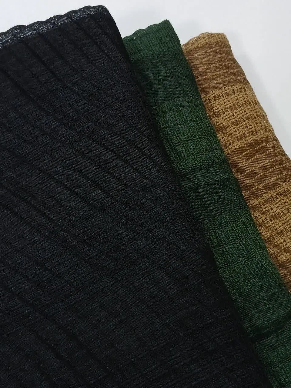 🌸🌱شال پلیسه حصیری جنس درجه یک
