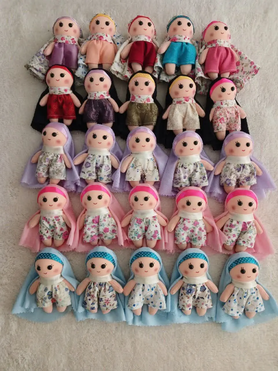 تربچه های رنگی رنگی و خوشگل...