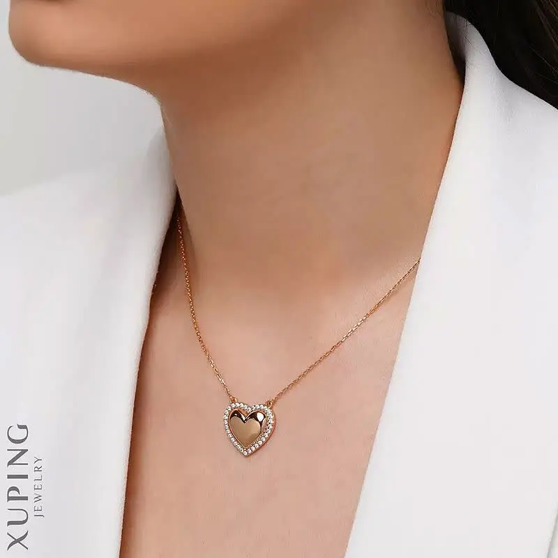 ⚜️ گردنبند قلب قاب نگین از...