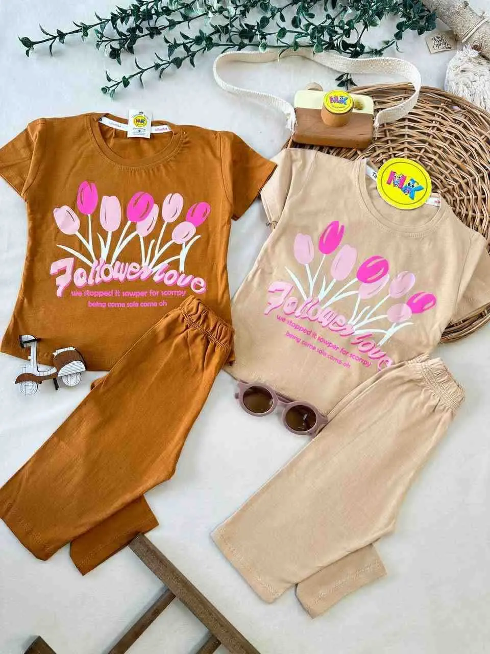 تیشرت شلوارک گل لاله نوزادی و کودک کد ۱۱۰۰۳ 
