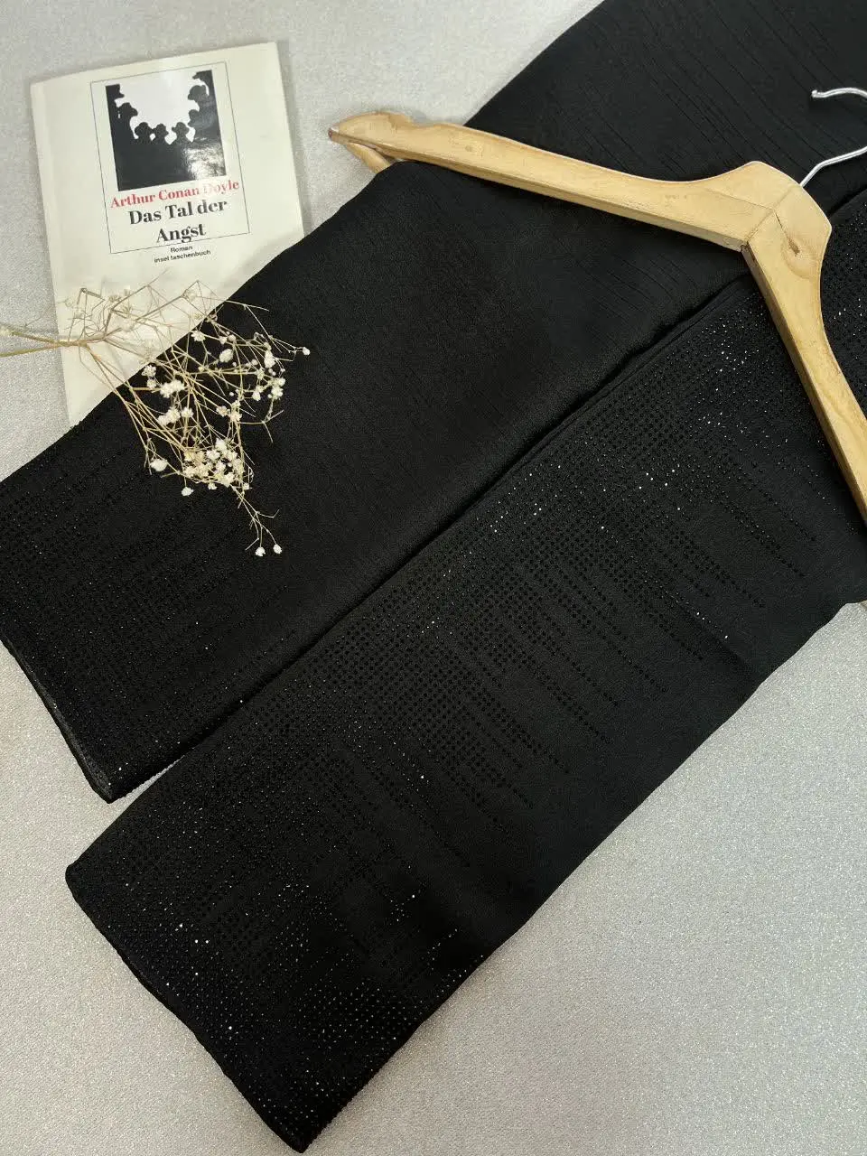 روسری کریستال نگین آبشاری
