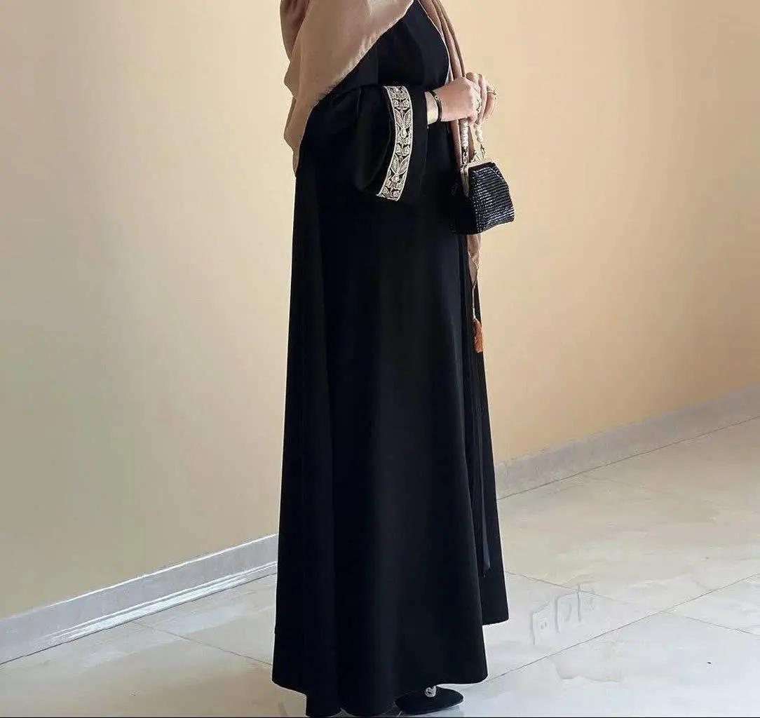 🦋نام مدل: مانتو بلند مهلا 🥰