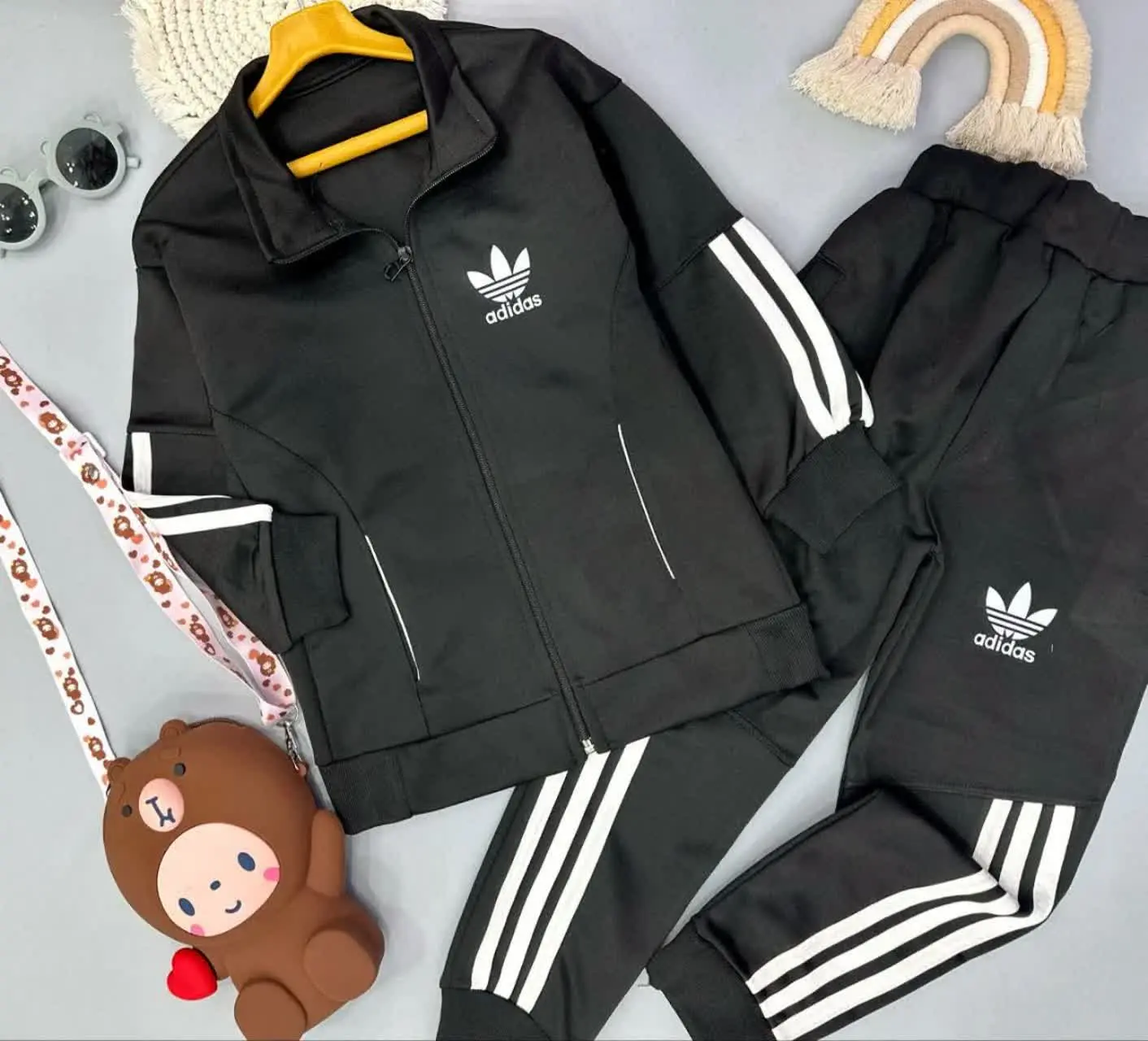 سویشرت شلوار ورزشی سه خط 
