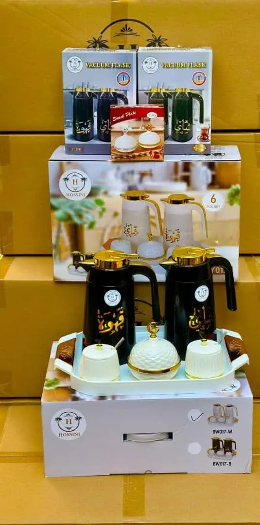 #ست فلاسک ۱لیتر شیشه قرمز 
