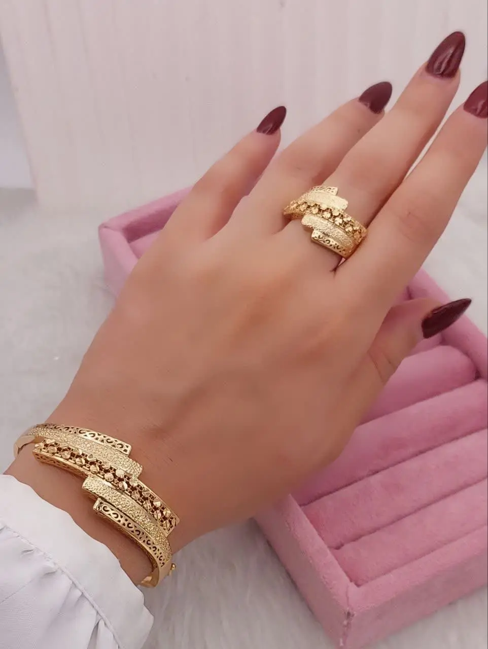 🌈اینم فیلم زیبا از ست دستبن...