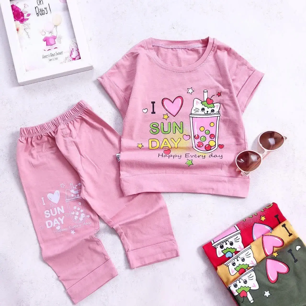 تیشرت شلوارک گربه و اسموتی
