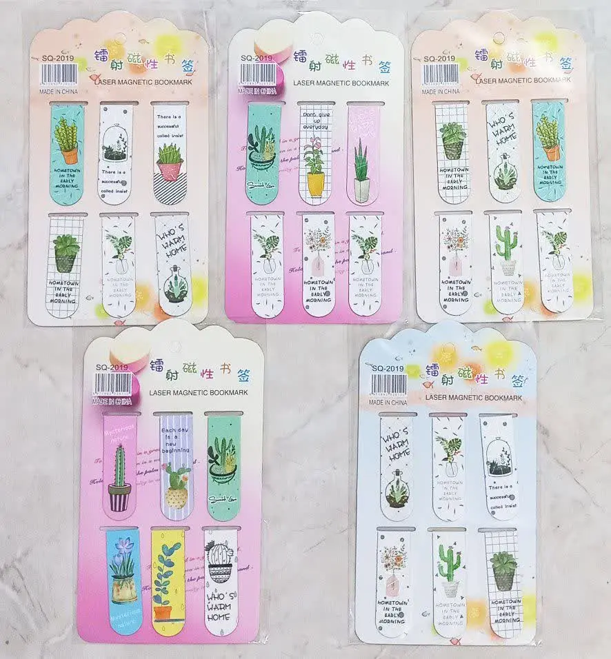 اصلا از لای کتاب نمی افته؛...