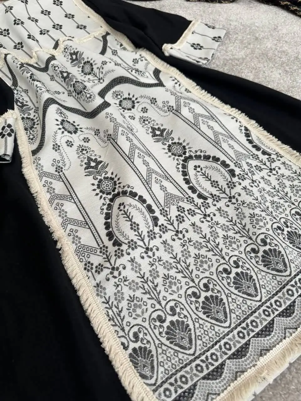 👚 نام: پیراهن سوزن دوزی ✔️
