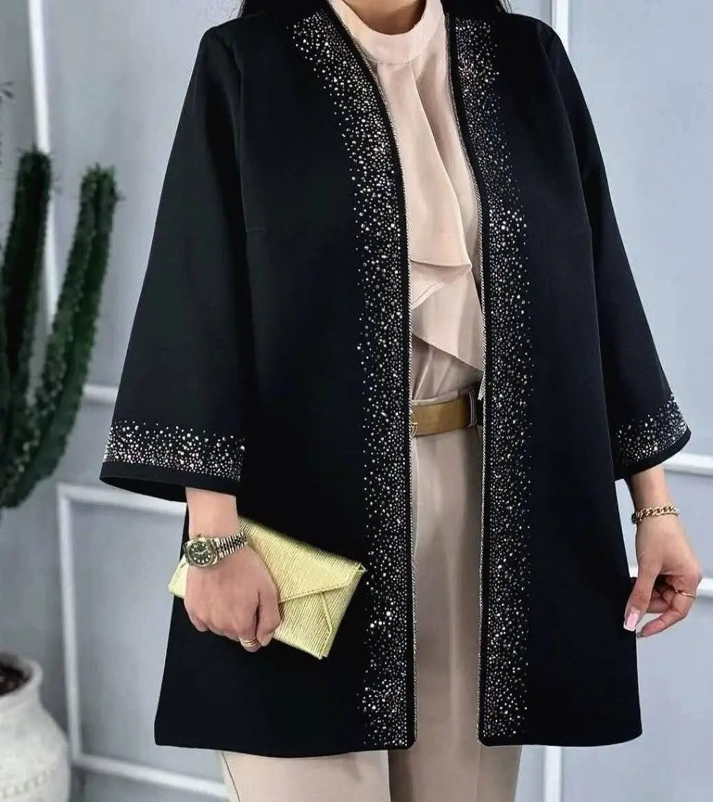 👚نام: مانتو نگین دار
