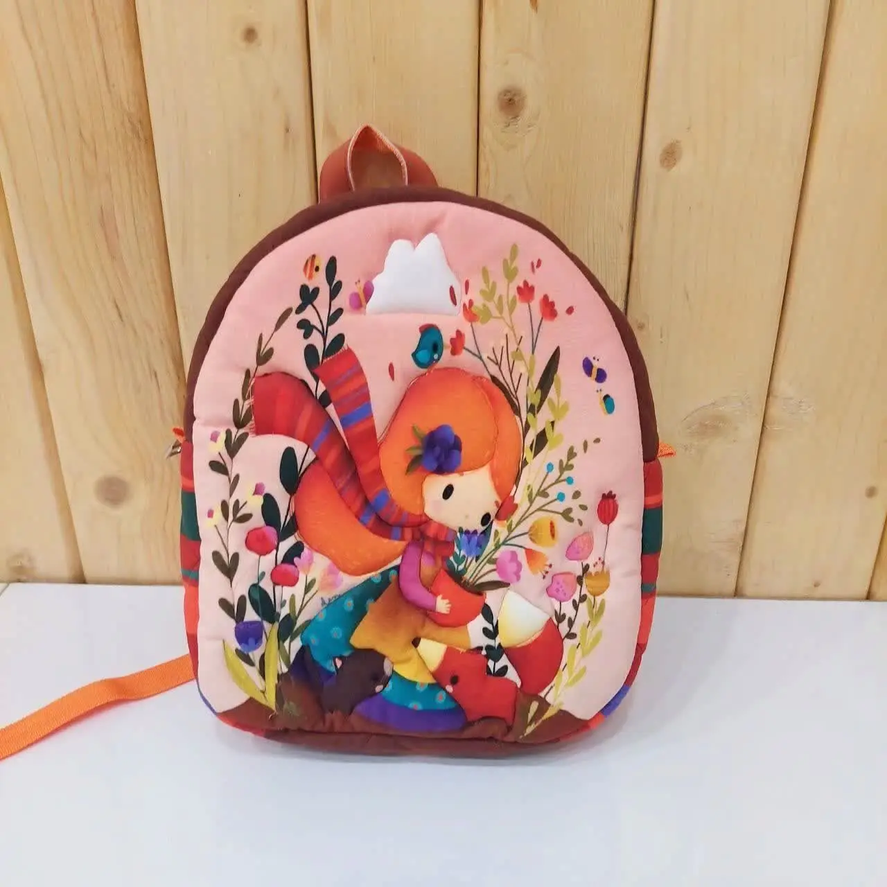 مینی کوله دختر مو نارنجی 🤌🏻👧🏻👶🏻
