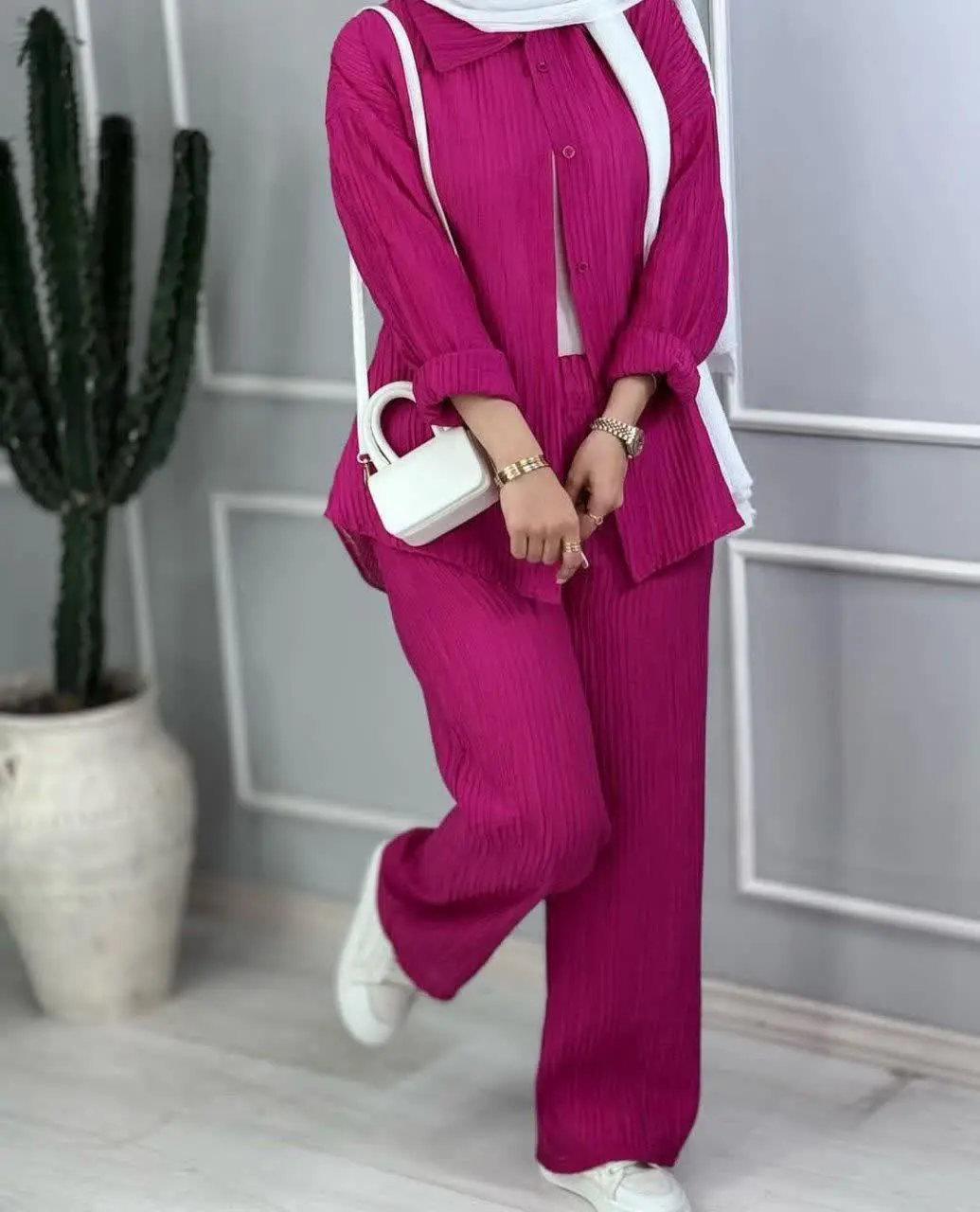 🌸 نام: ست نیلیا
