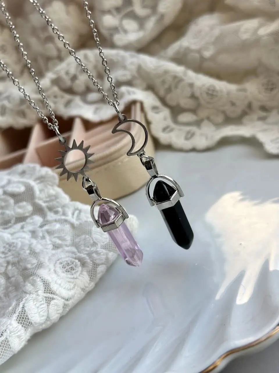 گردنبند منشور ست با پلاک مهر و ماه 🌙💥
