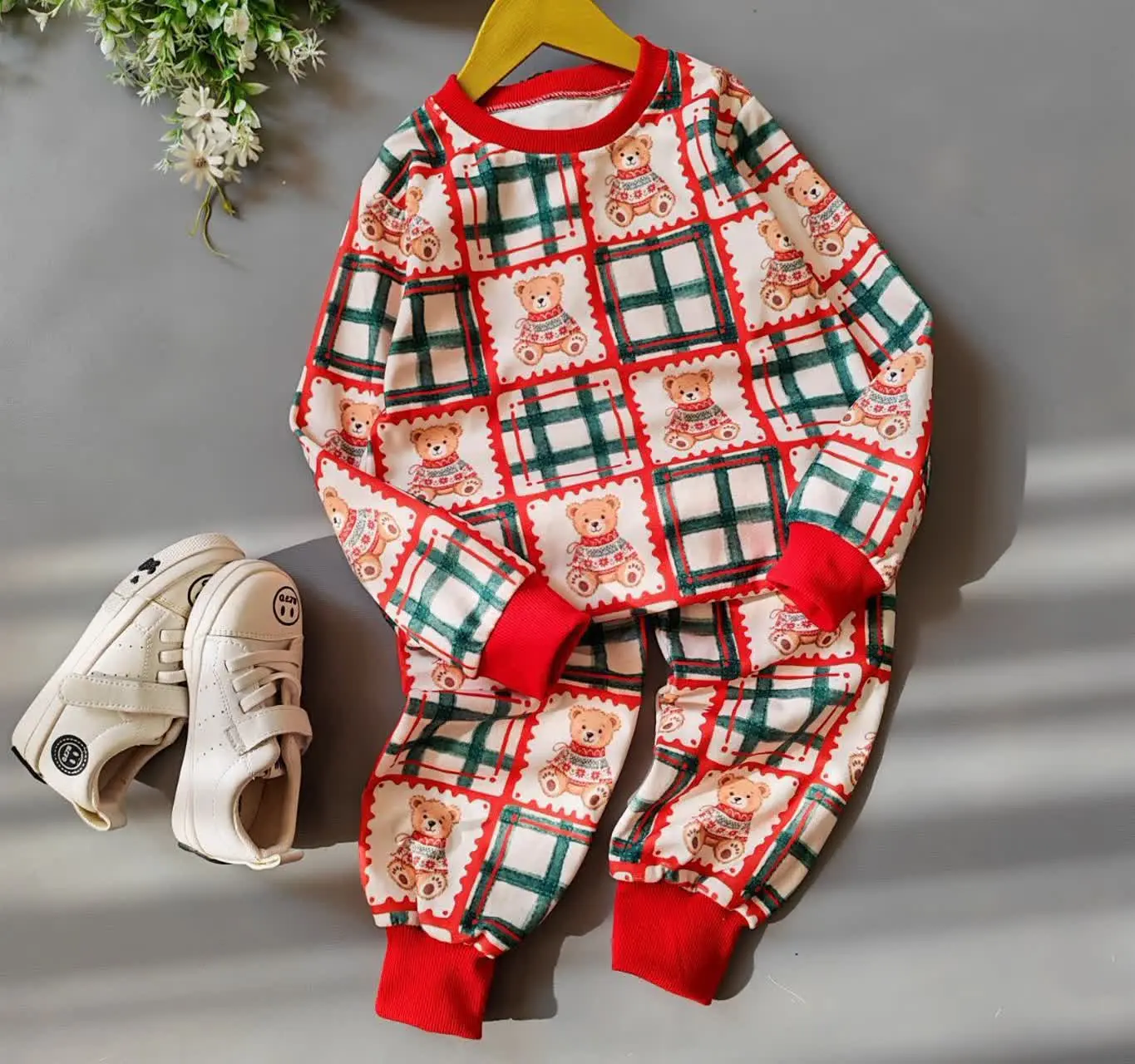 سایز۴۵ قد بلوز ۴۴پهنا ۳۳قدش...