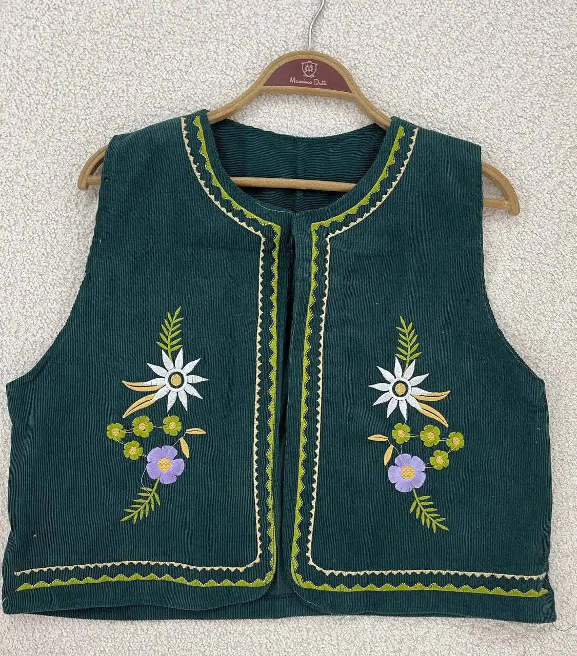 نام: سارافون و ژیله هانیل
