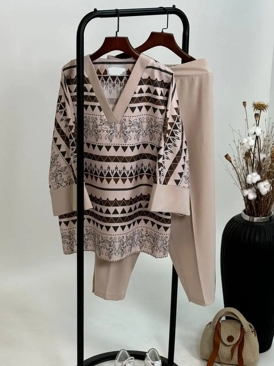 🌻نام: ست آناشید
