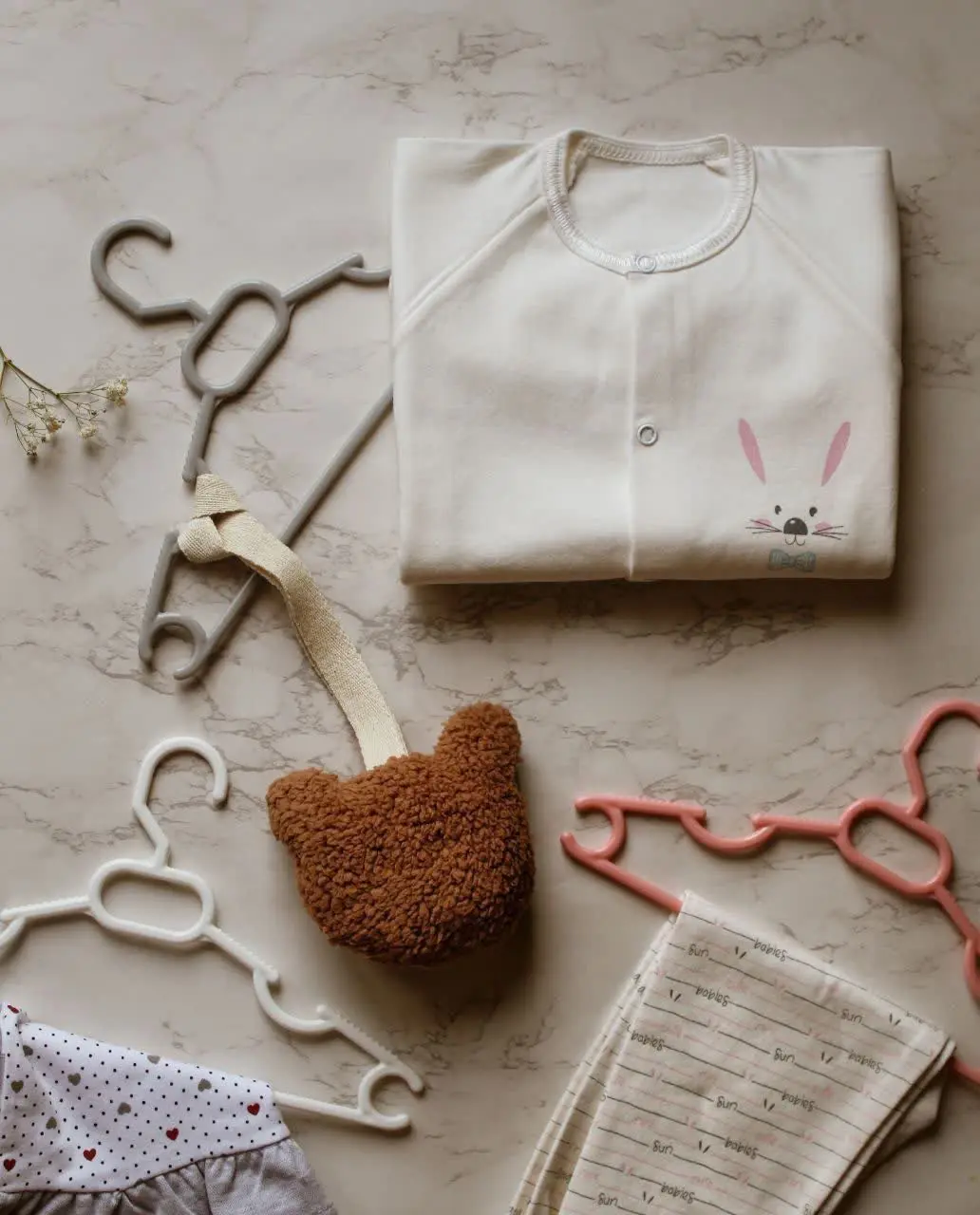 💥 آویز لباس کودک
