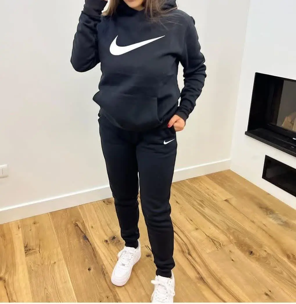 نام: ست #هودی_شلوار نایکی ۱۴۷۶
