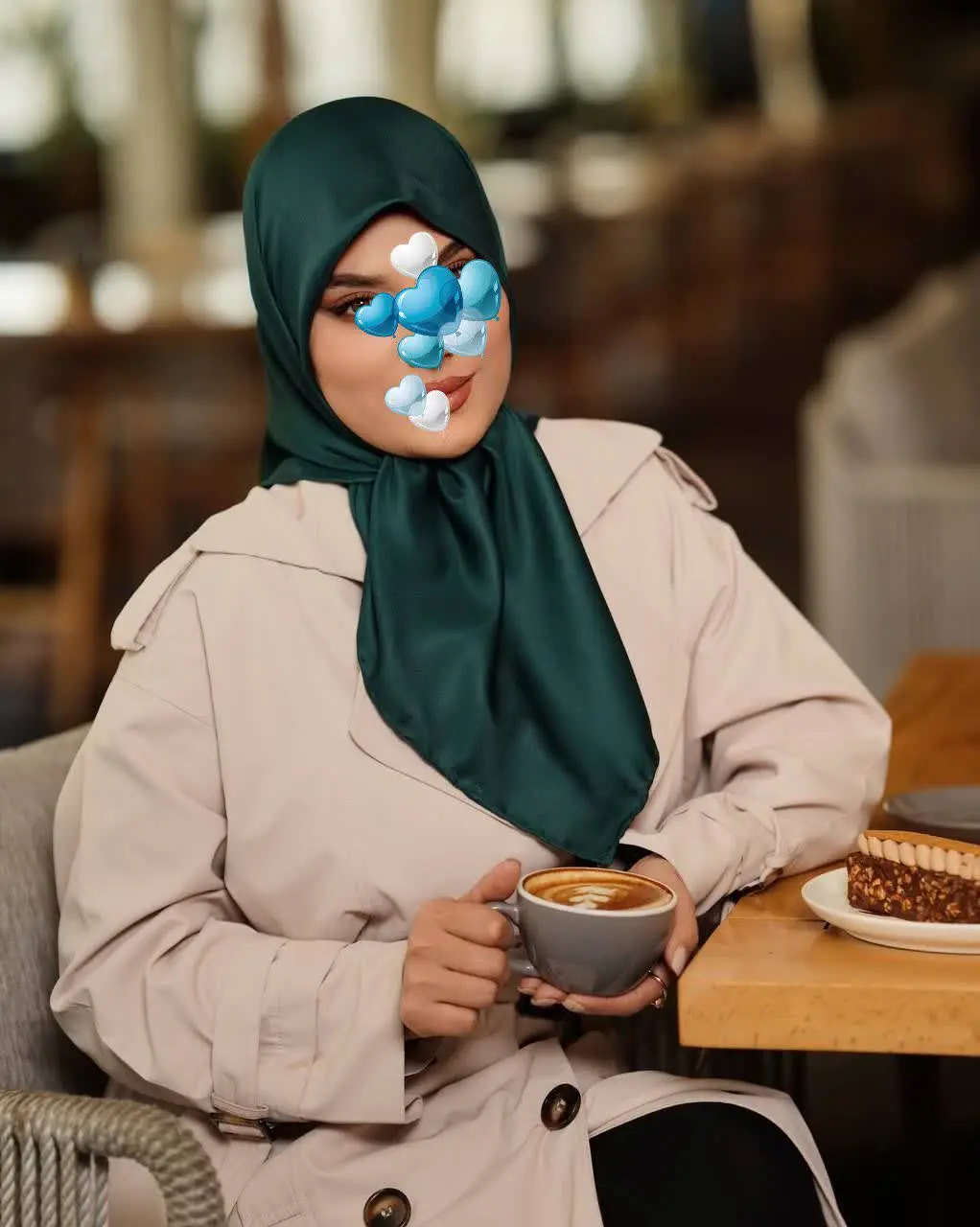 😍😍این شما و این ابریشم توییل قواره ۱۰۰ سبز زمردی😍😍
