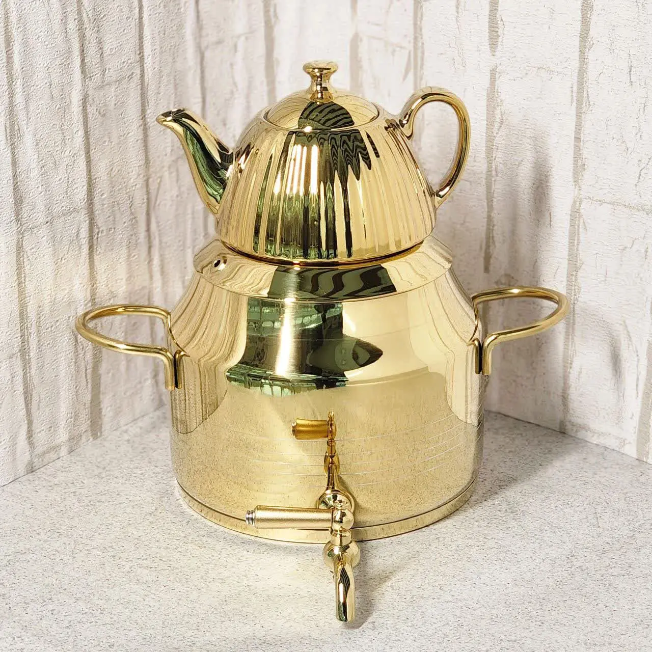 ✅ کتری قوری ۶۵۱ طلایی Titile