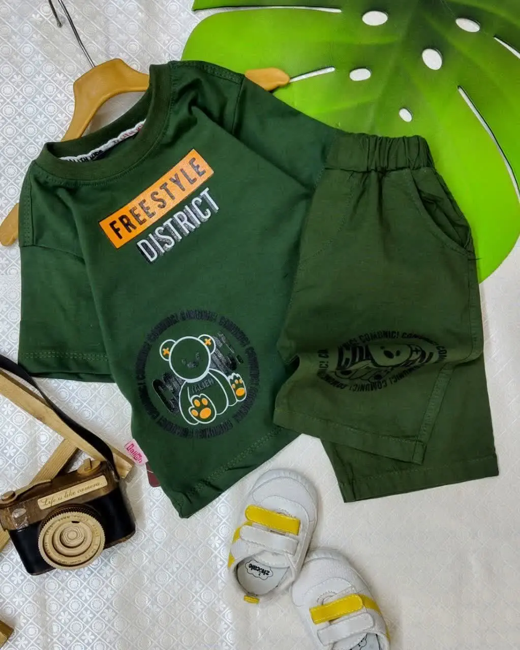 تیشرت و شلوارک اسپورتDISTRICT
