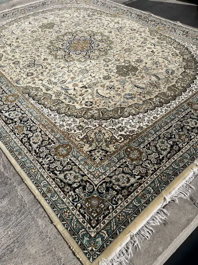 فرش ۱۲متری تمام نخ درجه ۱