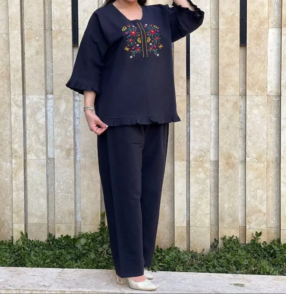 نام: ست #بلوز_شلوار گلدوزی لنین ۱۵۳۴
