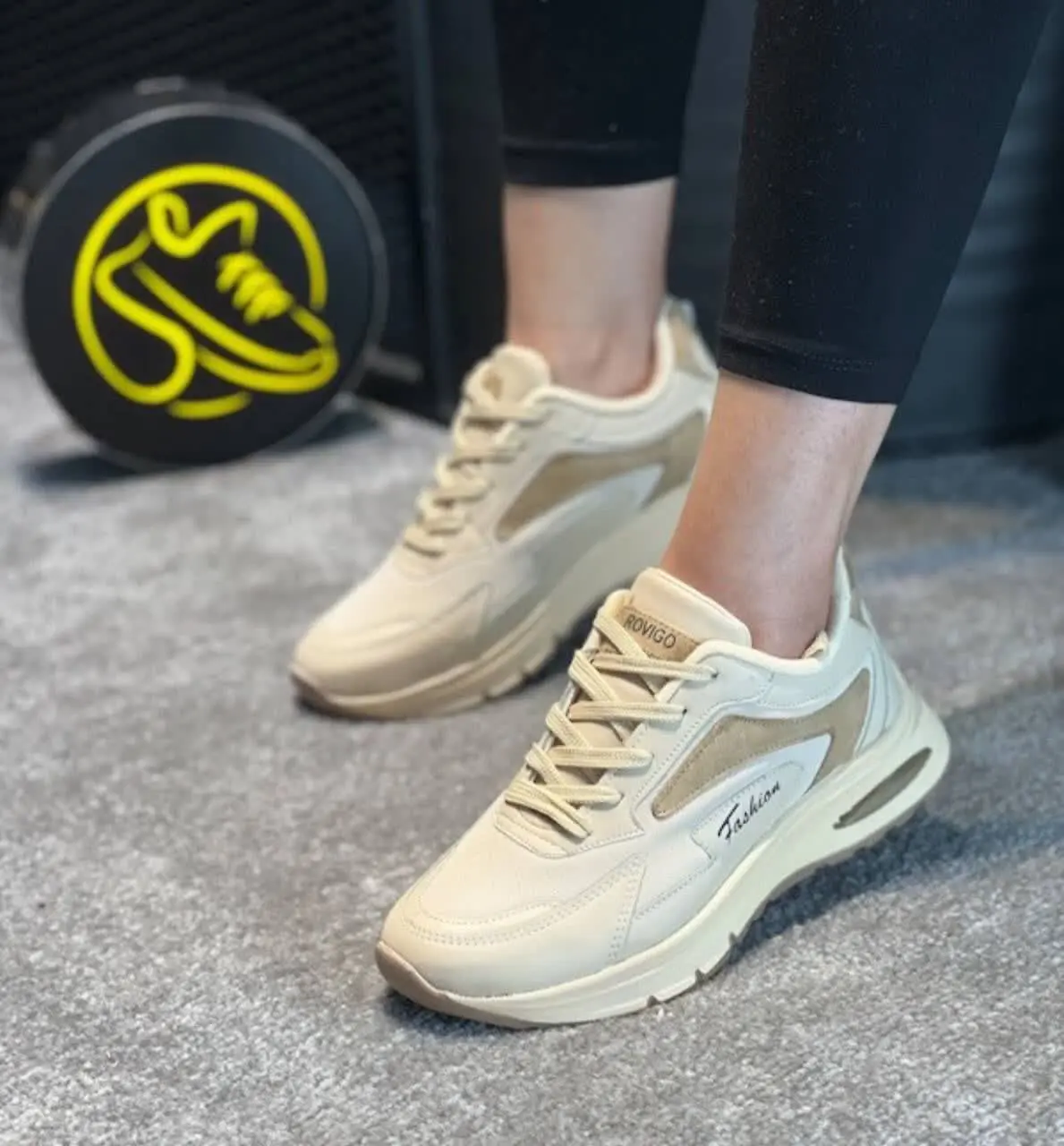 💥 کتونی مدل فراماگا 
