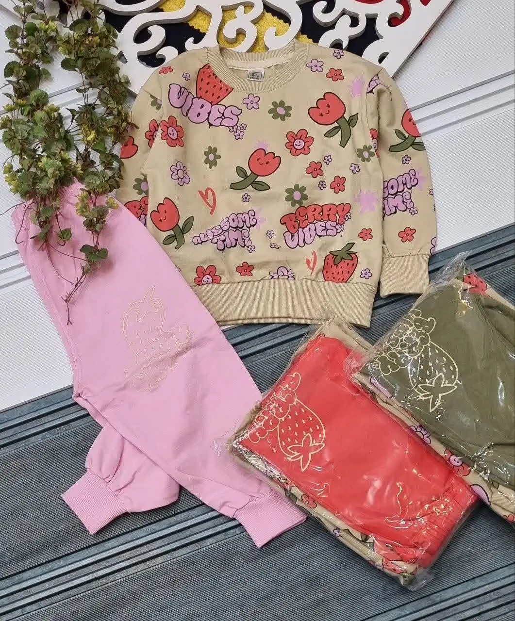 🇮🇷🧥🧶👗👚👔🎽👕👖💎
