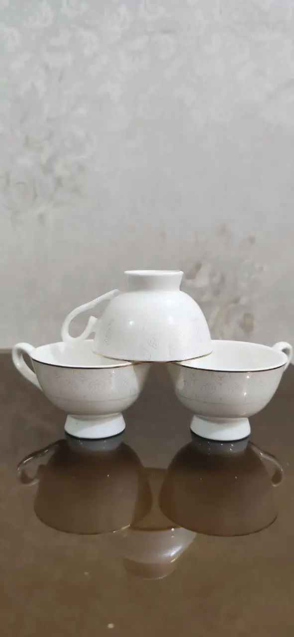 ۴عدد فنجون قهوه خوری لب طلا