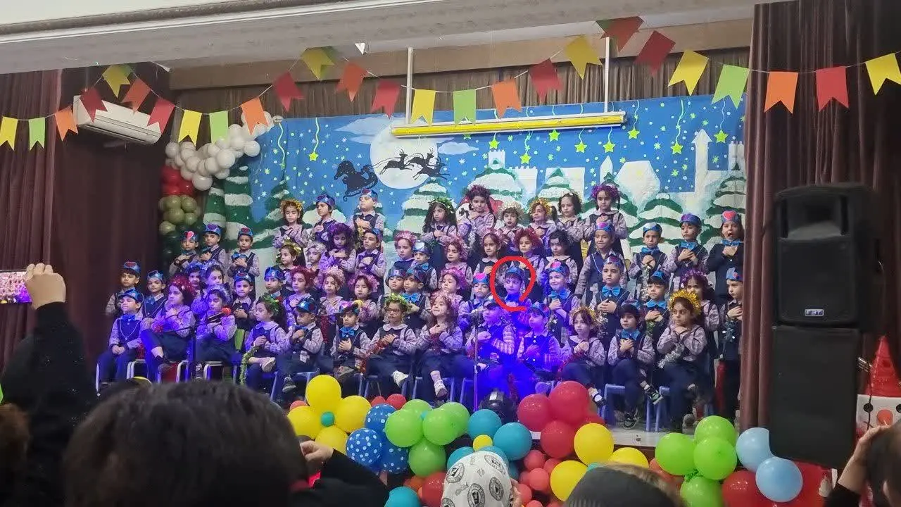 فقط من یه نمونش و میگم
