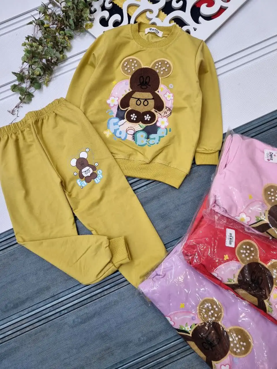 🇮🇷🧥🧶👗👚👔🎽👕👖💎
