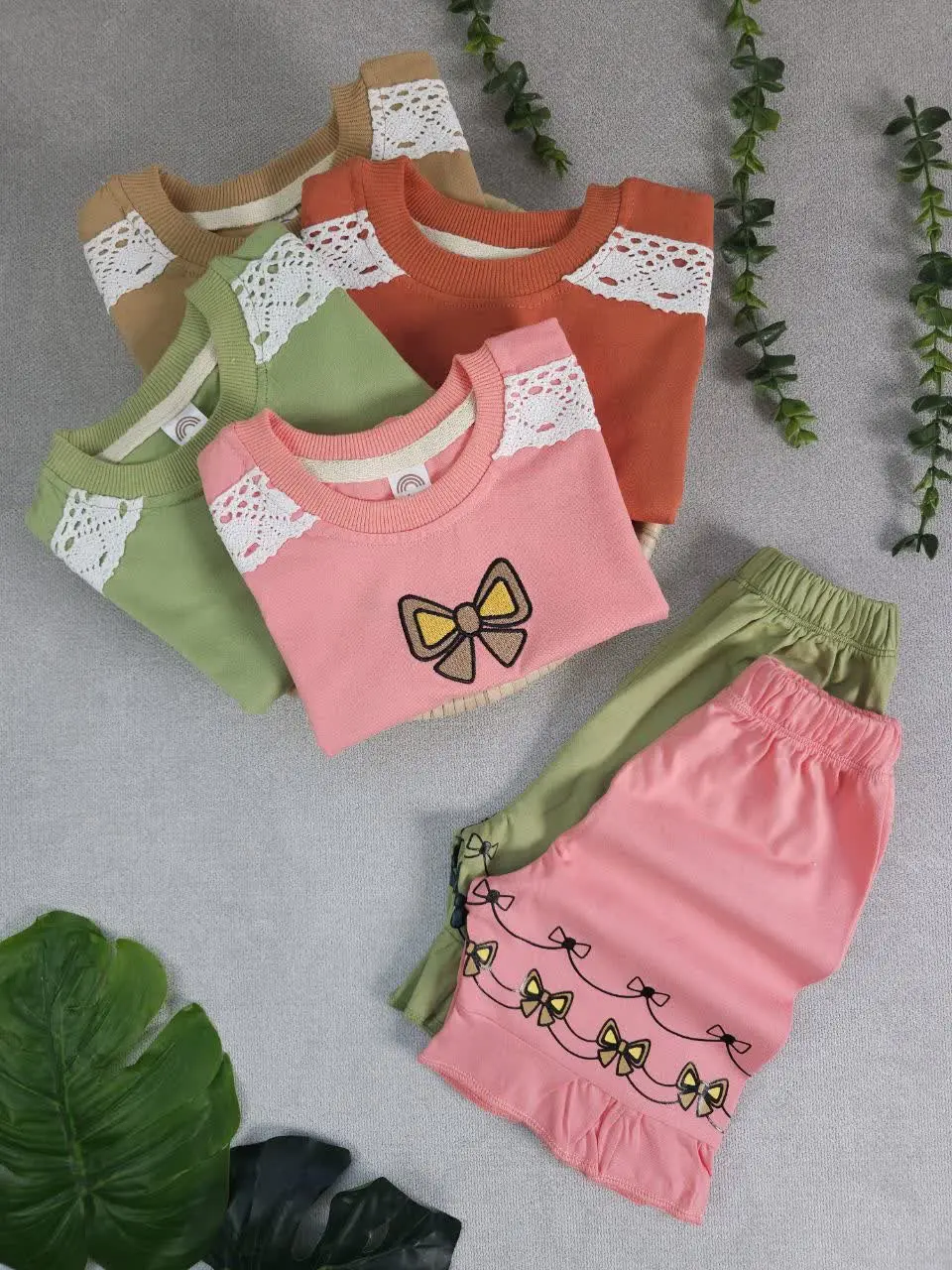 تیشرت شلوارک پاپیون
