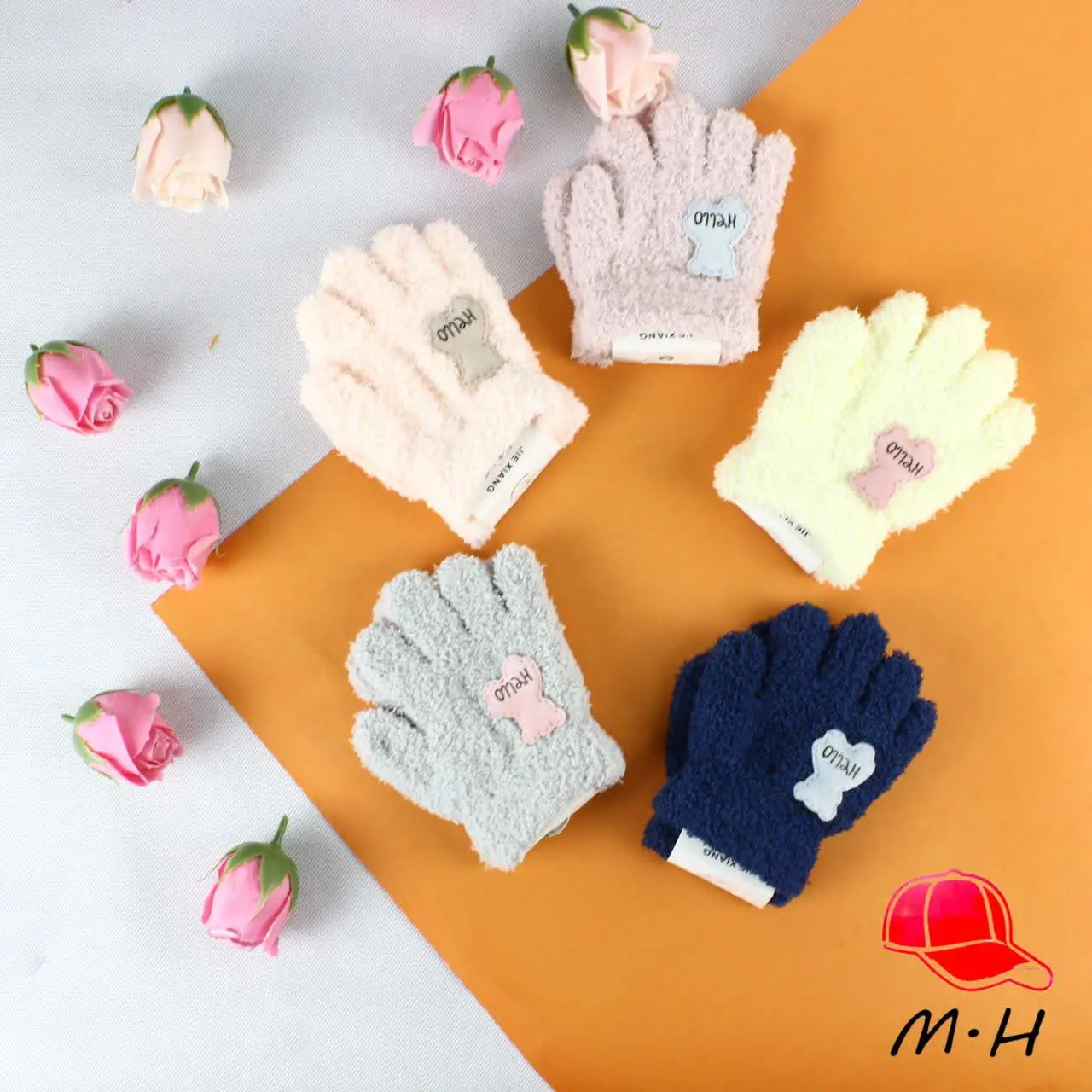 نام کالا …💯دستکش نقلی پشمی...