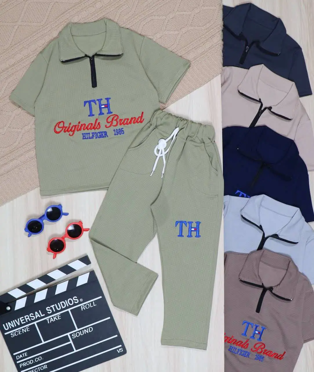 👫تیشرت و شلوار بیسکوئیتی یقه دار نیم زیپ TH👫
