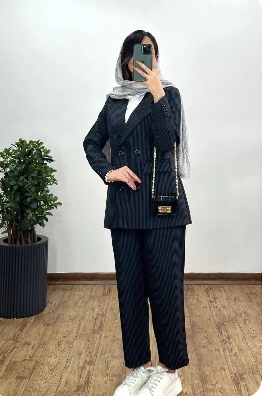 👚نام: کت شلوار رخشان