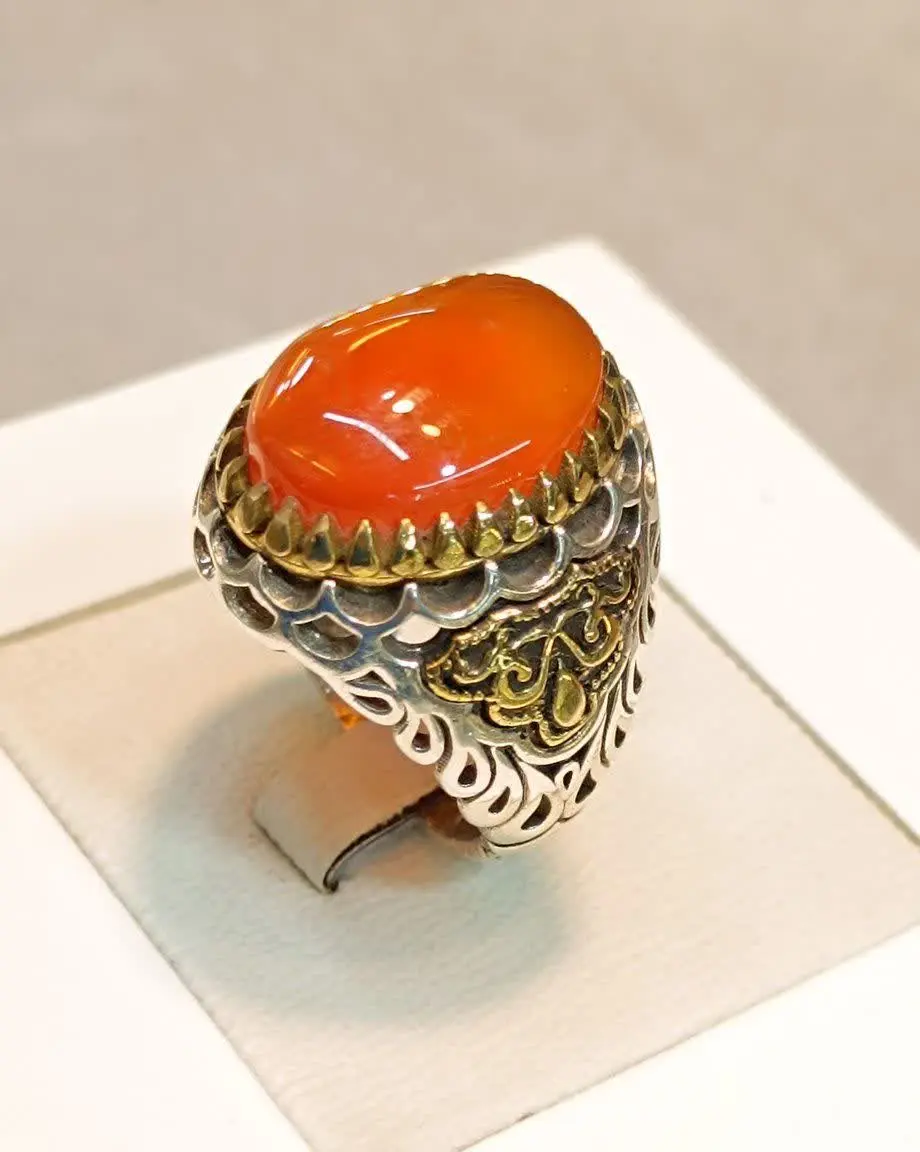 🔶انگشتر نقره طرح پولکی عقیق...