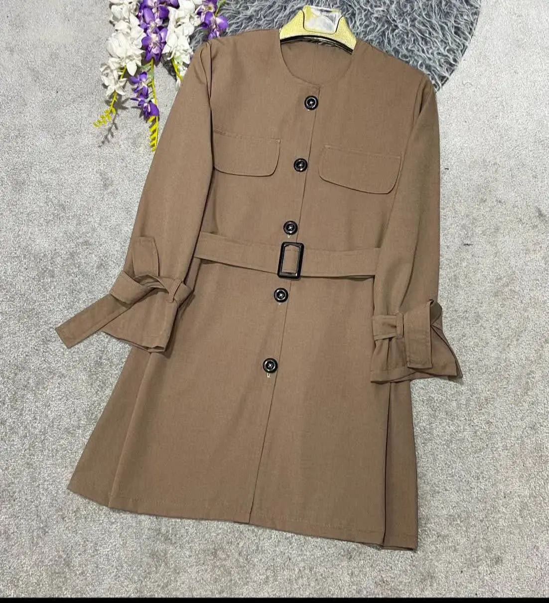 👚 نام: دانشجویی گلنوش
