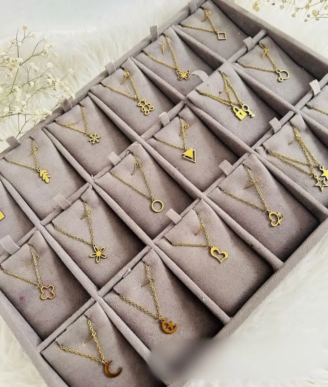 گردنبند مینیمال 🤤
