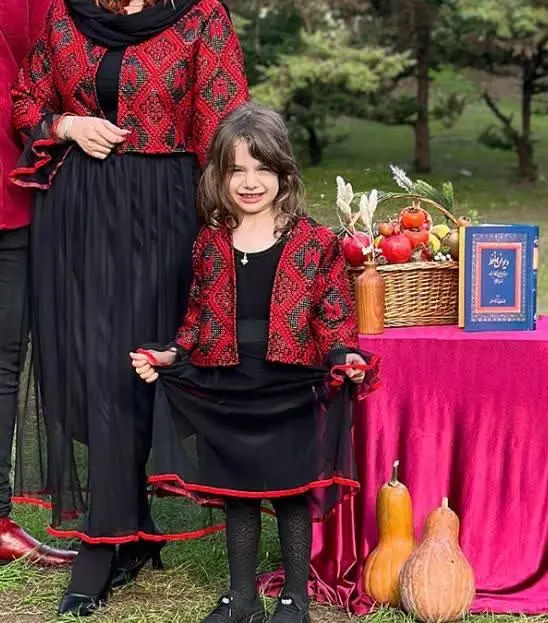 👚 نام: یلدایی بچگانه
