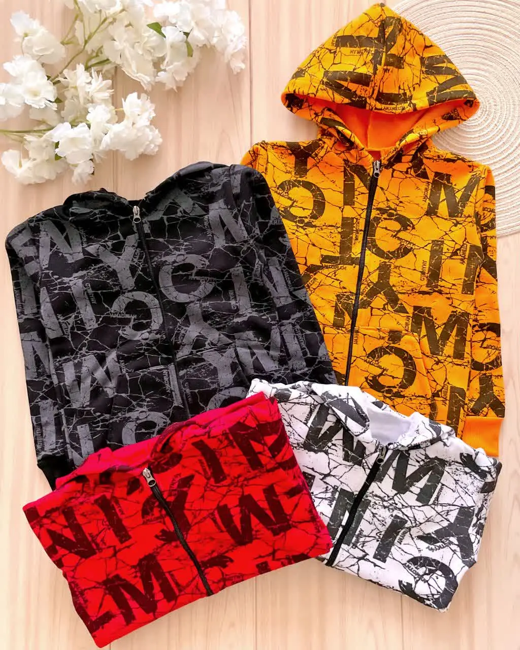 سویشرت حروف
