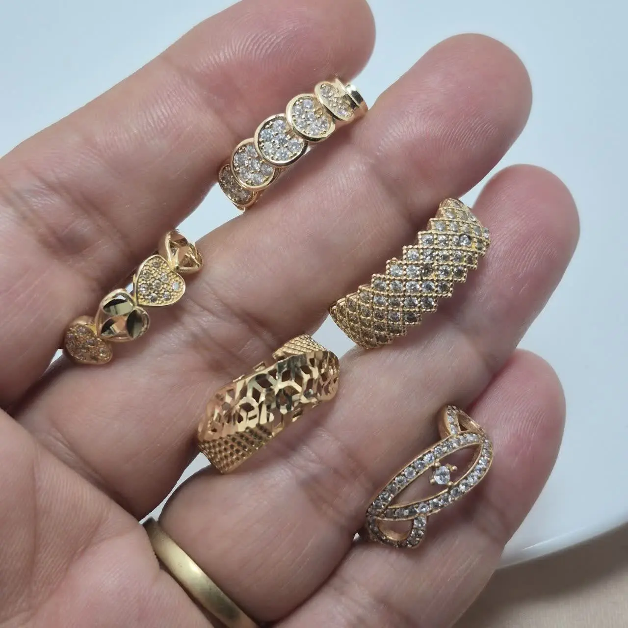 انگشتر طلاروس سایز ۶