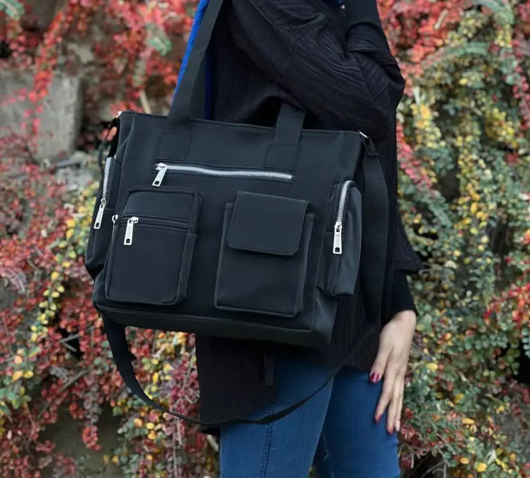 زنانه اداری دانشجویی
