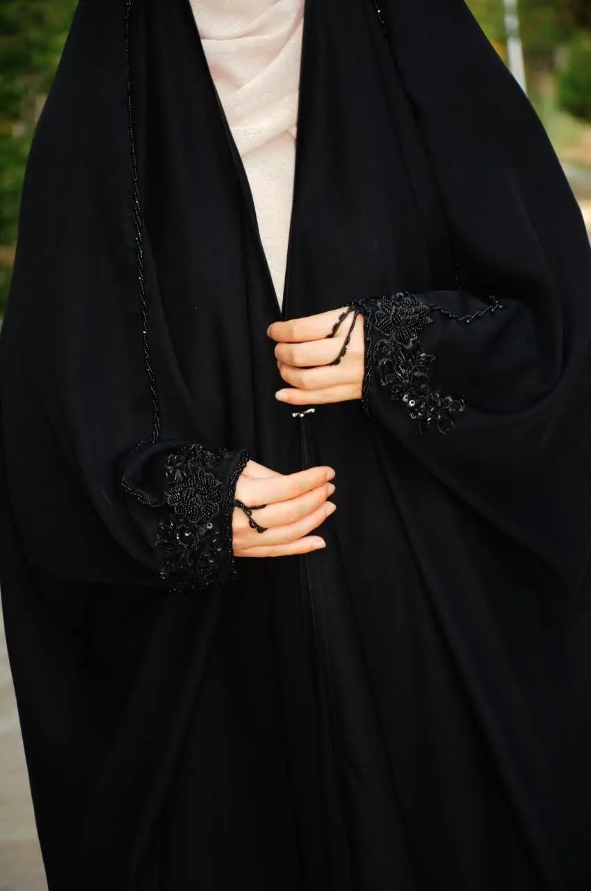 چادر جواهردوزی 
