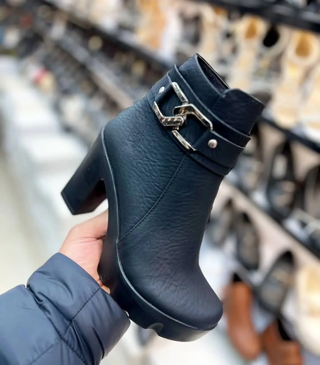 #نیمپوتین_مجلسی
