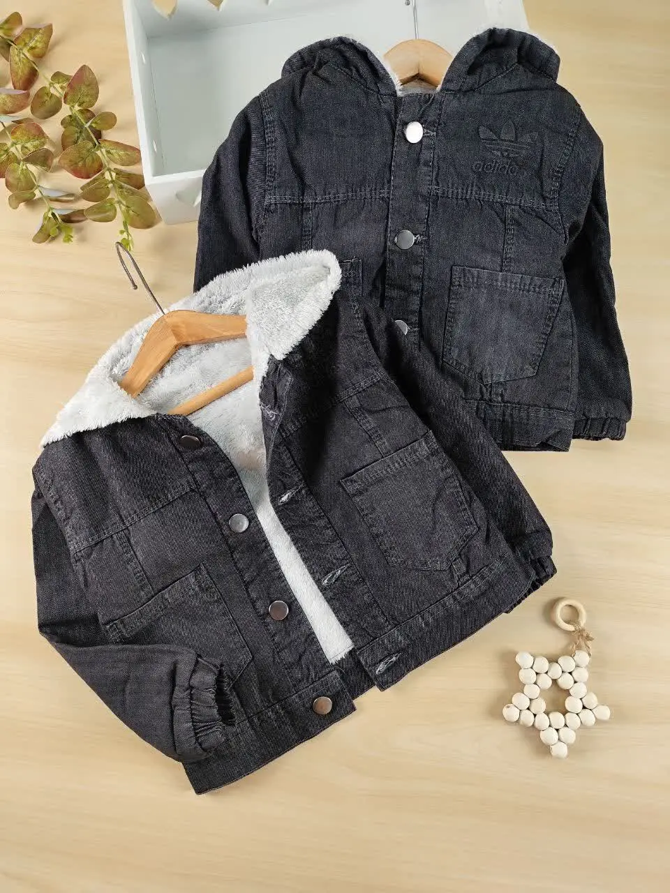 کت خزدار آدیداس 
