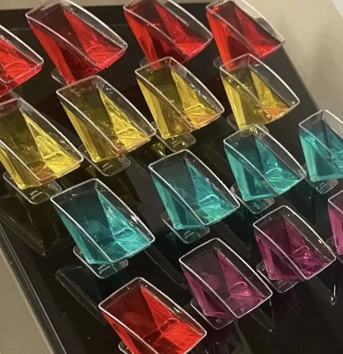 جام پایه دار دسر، ژله، بستنی
