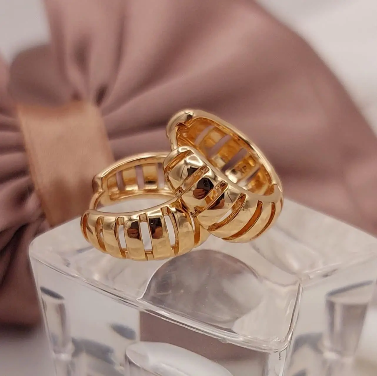 #گوشواره ژوپینگ اصل جدید😍😍💚
