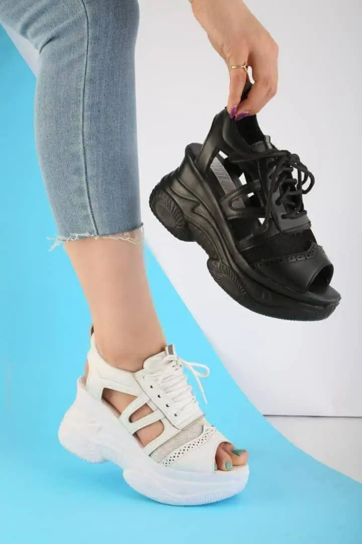 صندل لژدار جدید، لژ هفت سانت زیره پی یو سبک و راحت در دو رنگ، پشت زیپ
