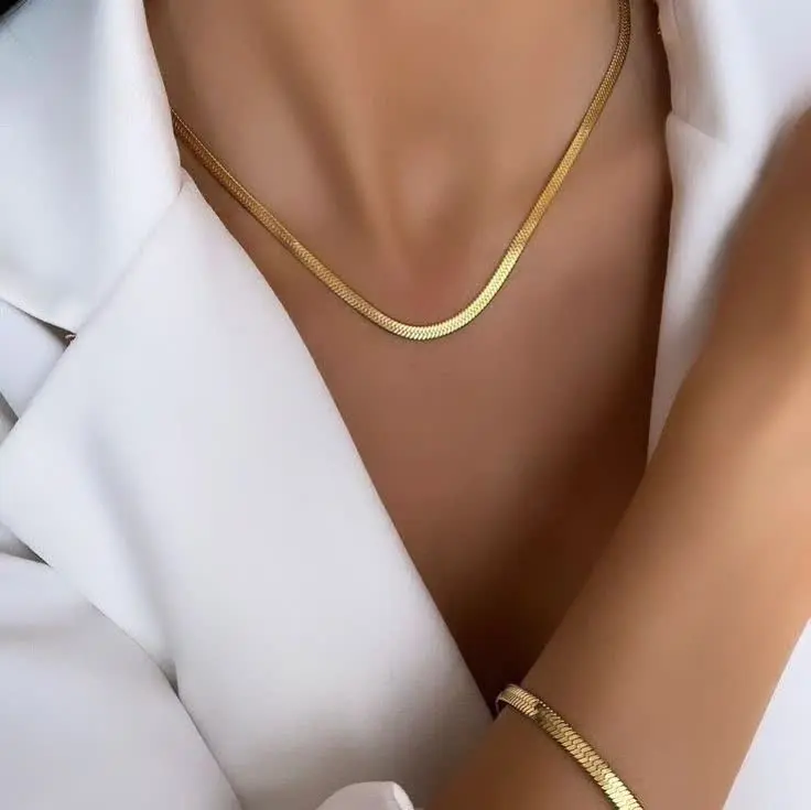 🏆نیم ست طلایی ماری مدل fered ویژه
