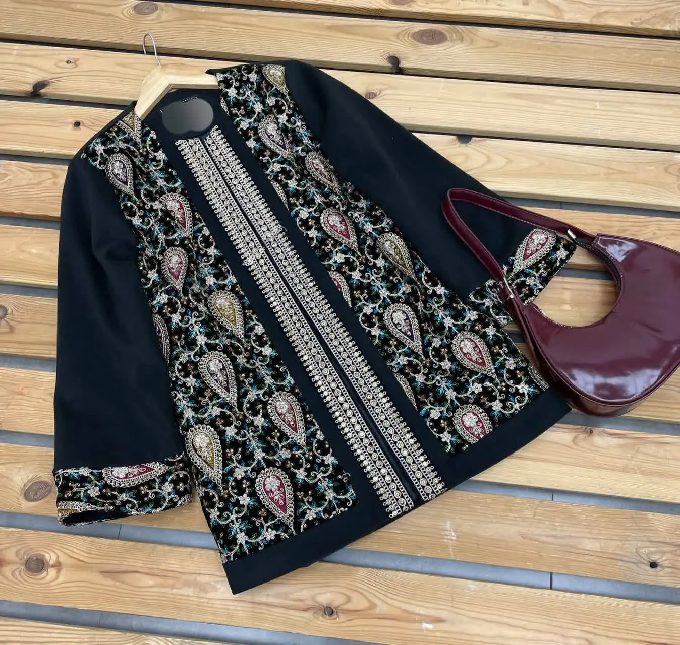 بی نظیر‌ترین پالتو شارژ شد 😍😍
